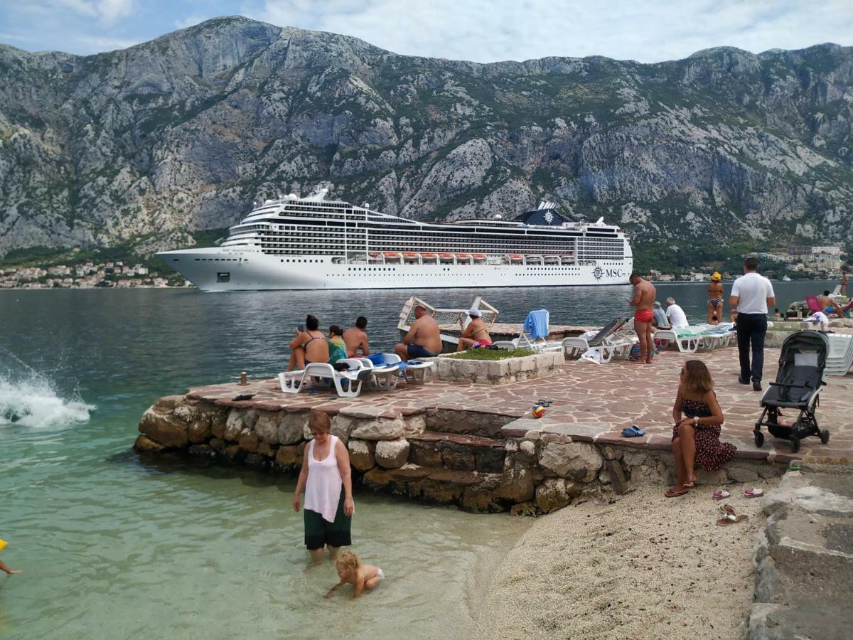 Apartments Jelena Kotor Exterior photo