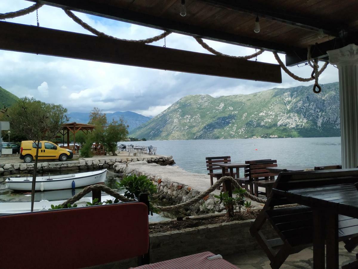 Apartments Jelena Kotor Exterior photo